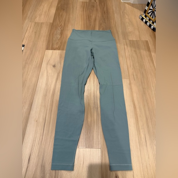 lululemon leggings - Picture 1 of 5